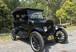 IMAGE: Ford Model T - ModelTMitch (CC BY-SA)